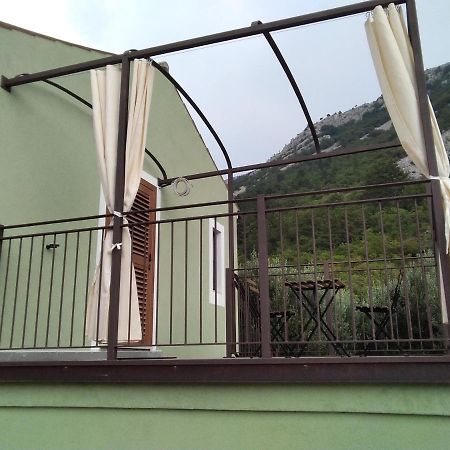 Camere B81 di Strain Neva San Dorligo della Valle Esterno foto